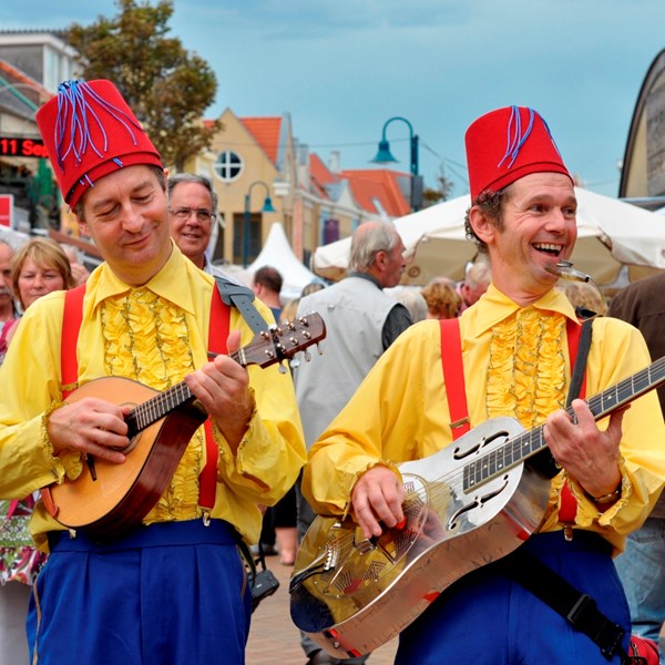 PARATATA duo roodgeelblauw (1).jpg