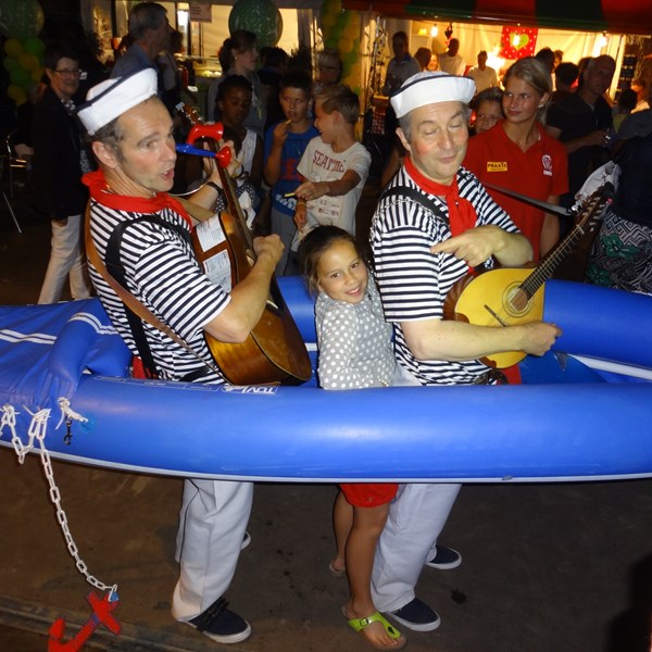 SAIL 2015 - zingende matrozen - muzikale matrozenboot - muzikanten duo - zeemansliederen - Woereden