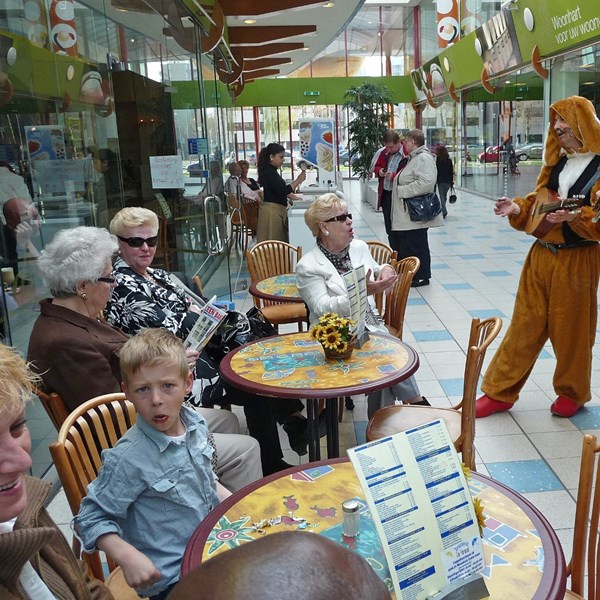 Pasen muziek - zingende paashaas - Zoetermeer - woonhart