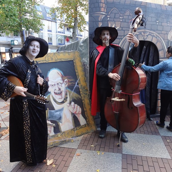 HALLOWEEN - 2013-10-26 046a (1000x1000).jpg