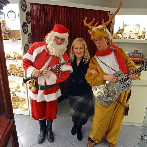 SANTA & RUDOLF  (hoog gewei) 4a (1000x1000).jpg