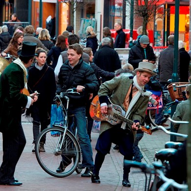 DICKENS MUSE muzikanten duo muziek akoestisch mobiel Barneveld (1)