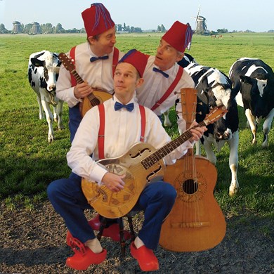PARATATA - 2012 promo 1 (1000x1000).jpg