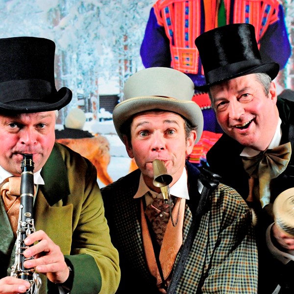 DICKENS MUSE muzikanten trio kerstmis kerst muziek akoestisch mobiel
