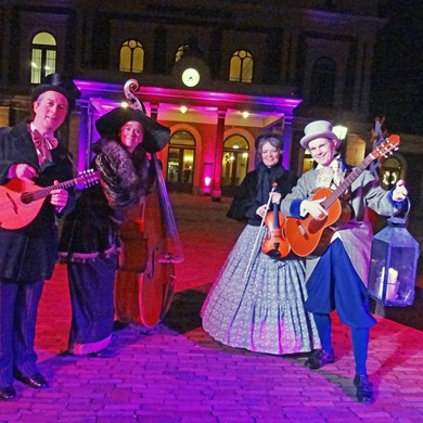Spoorwegmuseum Utrecht DICKENS MUSE muziek muzikanten kwartet akoestisch mobiel kasteel