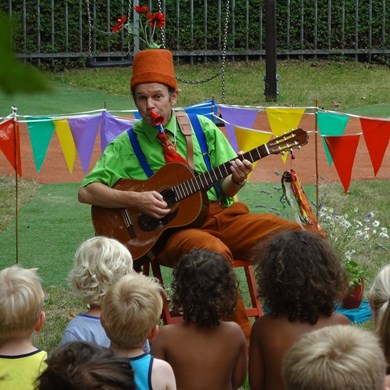 HEER DINGES 2014-07-19 Leiden (07)v (1000x1000).jpg