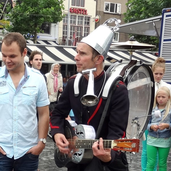 BLIKKEN RIK - Koperen_Ko - Nikkelen_Nelis - onemanband (11).jpg