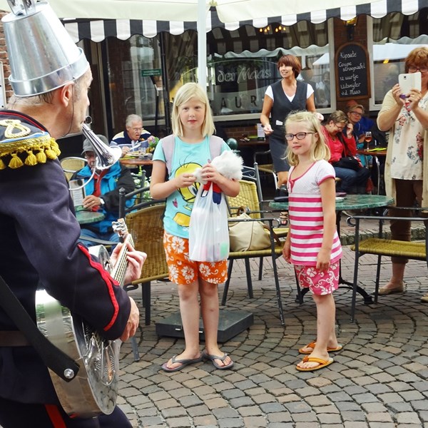 BLIKKEN RIK - Koperen Ko - Nikkelen Nelis - onemanband - mobiele muziek (1).jpg