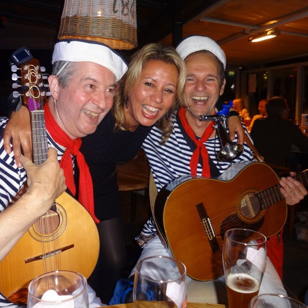 SAIL - zingende matrozen - muzikanten - SAIL 2015 - zeeman liedjes zee (1)