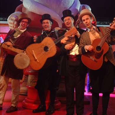 DICKENS MUSE muziek muzikanten kwartet akoestisch mobiel kerst