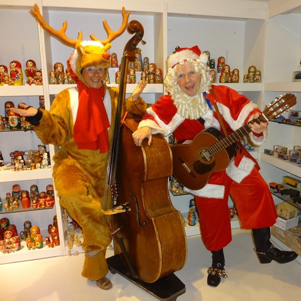 SANTA & RUDOLF 2014-12-21 Roosendaal (14v) (1000x1000).jpg