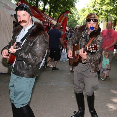VLIEGENIERS 2015-06-07 Deurne (38)v2.jpg