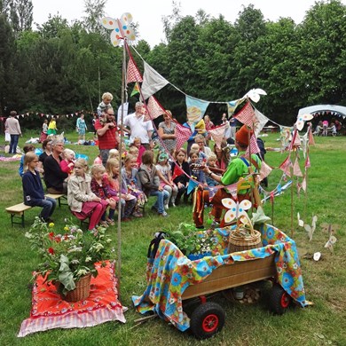 HEER DINGES 2015-06-17 Maartensdijk (59)vb (1000x1000).jpg