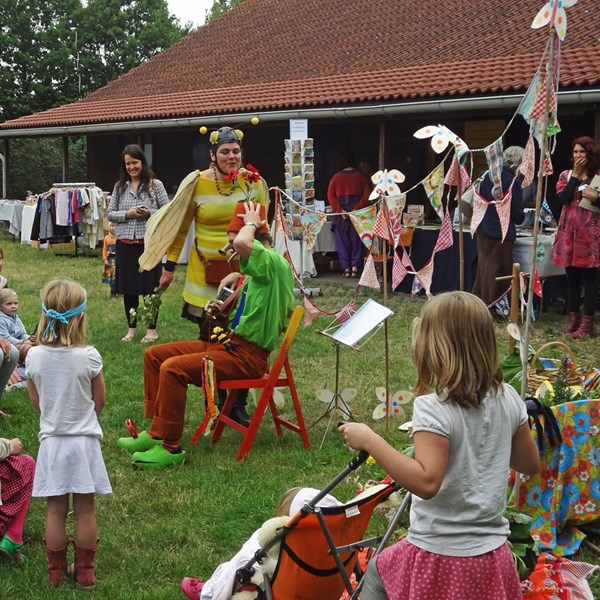 HEER DINGES 2015-06-17 Maartensdijk (90)vb (1000x1000).jpg