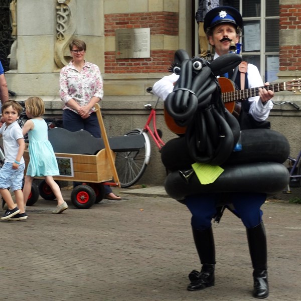 PRET POLITIE 2015-06-28 (35)vb (1000x1000).jpg