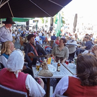 TROUBADOUR ROULAND 2015-06-27 Alkmaar (22)vb (1000x1000).jpg