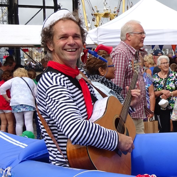 MATROZENBOOT 2015-08-15 Den Helder (40)v2 (1000x1000).jpg