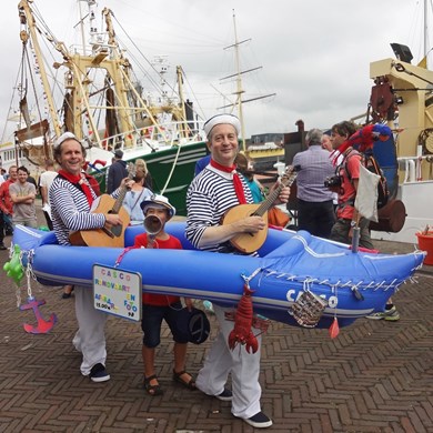 MATROZENBOOT 2015-08-15 Den Helder (61)vb (1000x1000).jpg