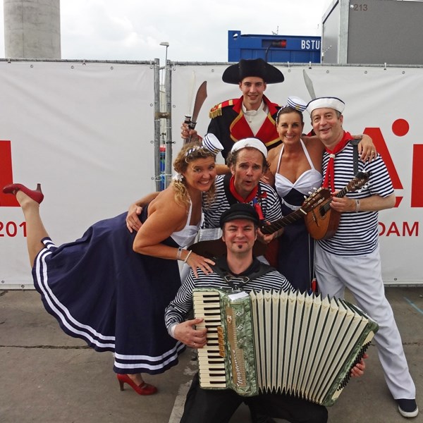 CAS & CO 2015 SAIL Amsterdam (6) (1000x1000).jpg