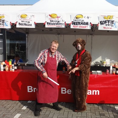 TWEE BEREN 2015-10-04 Den Helder (30)b (1000x1000).jpg