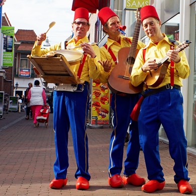 PARATATA 2015-10-03 Ede (22)vbb (1000x1000).jpg