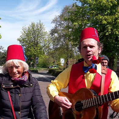 PARATATA 2015-05-25 Burgh Haamstede (1)v (1000x1000).jpg