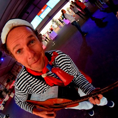 Matroos 2015-08-19 Amsterdam Sail (48)v2 (1000x1000).JPG