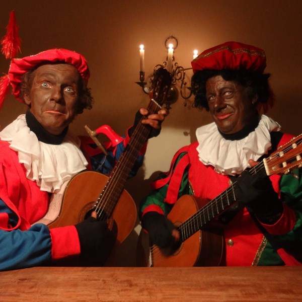 Pepernotenkrakers 2015-11-28 Capelle ad IJssel (25) (1000x1000).JPG