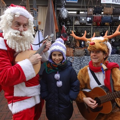 SANTA&RUDOLF 2015-12-16 Den Haag (09b) (1000x1000).jpg