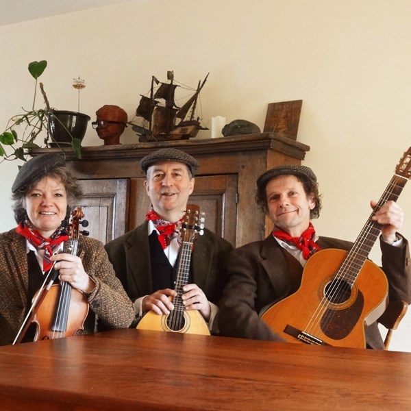 IERSE MUZIEK TRIO 2016-02-02 (04vbb) (1000x1000).jpg