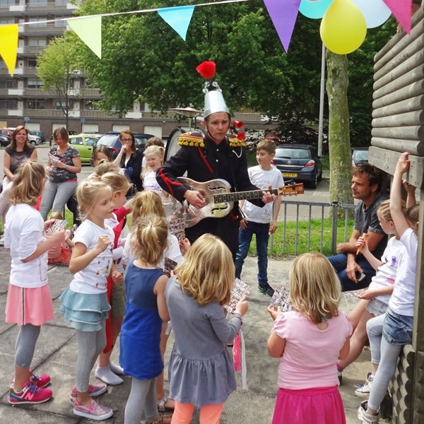 BLIKKEN RIK 2016-05-27 Sassenheim (56)vb (1000x1000).jpg