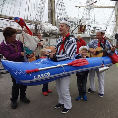 MATROZENBOOT 2016-07-01 Delfsail (15)v (1000x1000).JPG