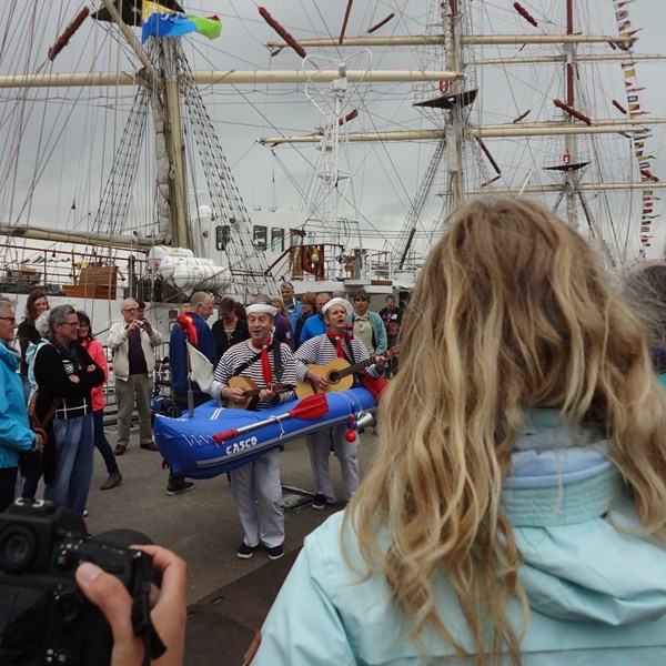 MATROZENBOOT 2016-07-01 Delfsail (31)v (1000x1000).JPG