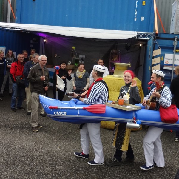 MATROZENBOOT 2016-07-01 Delfsail (03)v2 (1000x1000).JPG