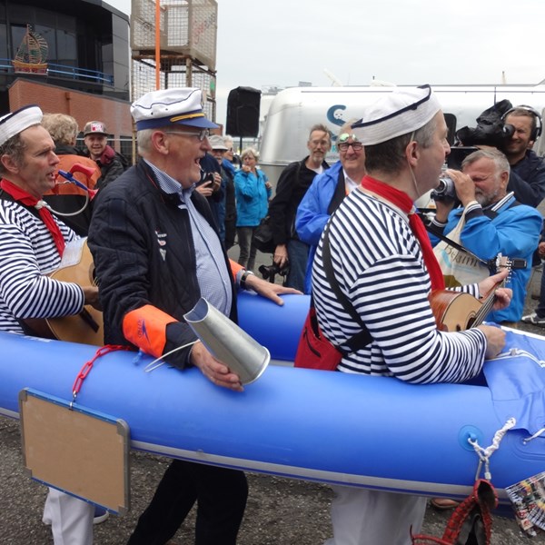 MATROZENBOOT 2016-07-01 Delfsail (79)vb (1000x1000).jpg