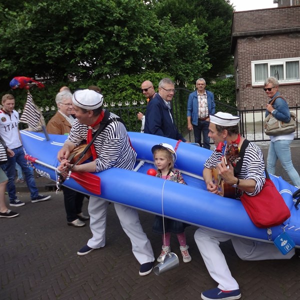 MATROZENBOOT 2016-07-02 Oud-Beijerland (116) (1000x1000).JPG