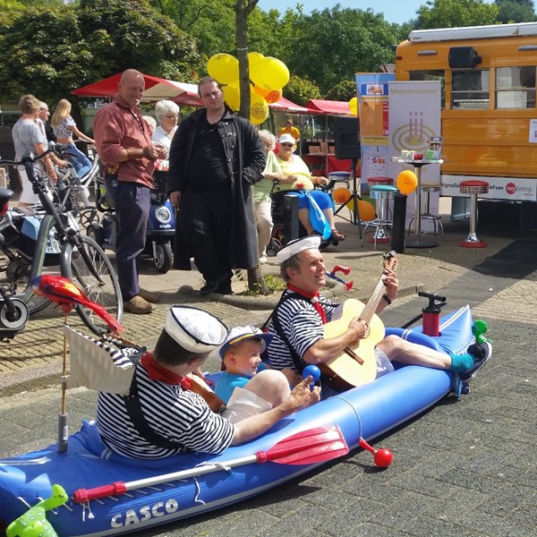 MATROZENBOOT 2016-08-14 Hellevoetsluis (132)v (1000x1000).jpg
