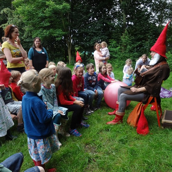 KABOUTER POM PIEDOM 2016-06-26 Maartensdijk (17)v muziek (1000x1000).JPG