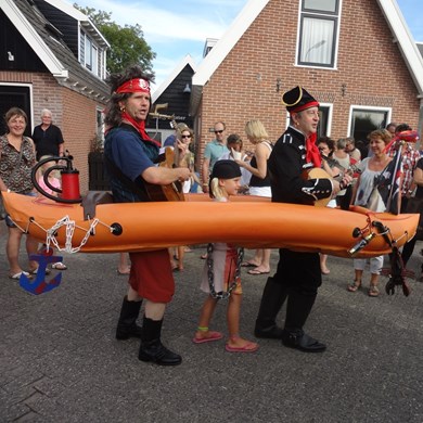 PIRATENBOOT 2016-09-10 Dirkshorn (12)v (1000x1000).JPG