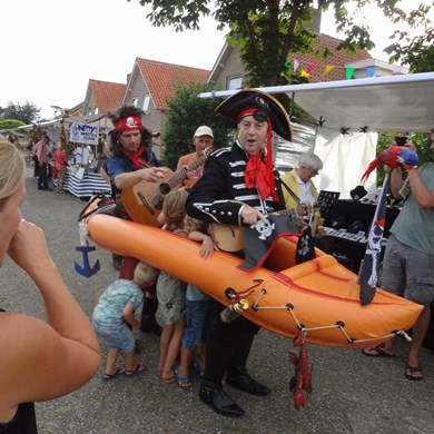 PIRATENBOOT 2016-09-10 Dirkshorn (45)v (1000x1000).JPG