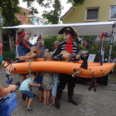 PIRATEN muzikanten 2016-09-10 Dirkshorn (57)vv (1000x1000).JPG