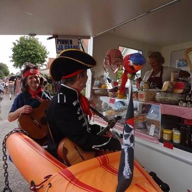 PIRATENBOOT 2016-09-10 Dirkshorn (68)vv (1000x1000).JPG