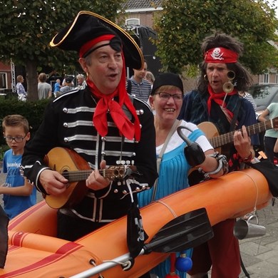 PIRATEN muzikanten 2016-09-10 Dirkshorn (103)v (1000x1000).JPG