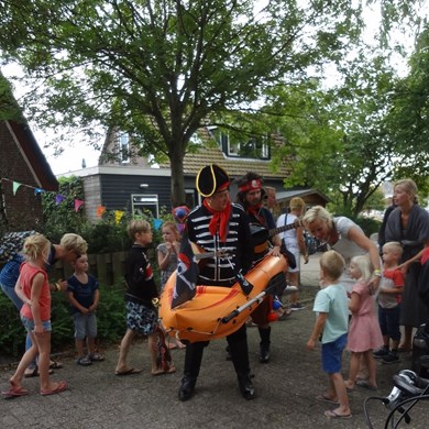 PIRATENBOOT 2016-09-10 Dirkshorn (98)v (1000x1000).JPG