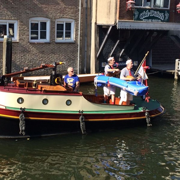 MATROZENBOOT 2016-09-24 Gorinchem (10)v (1000x1000).JPG