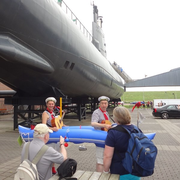 MATROZENBOOT 2016-08-28 Den Helder (34)v (1000x1000).JPG
