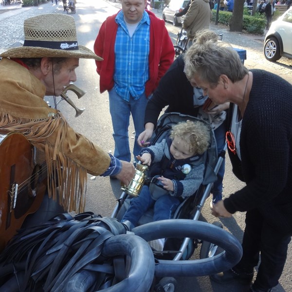 COWBOY BILLY 2016-10-16 Zuidlaren Zingende Cowboy (27).JPG