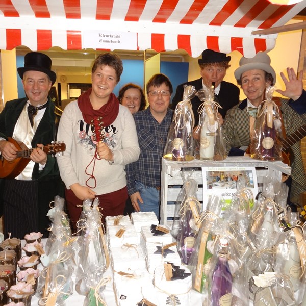 DICKENS MUSE 2016-12-20 Emmeloord (11)v (1000x1000).JPG