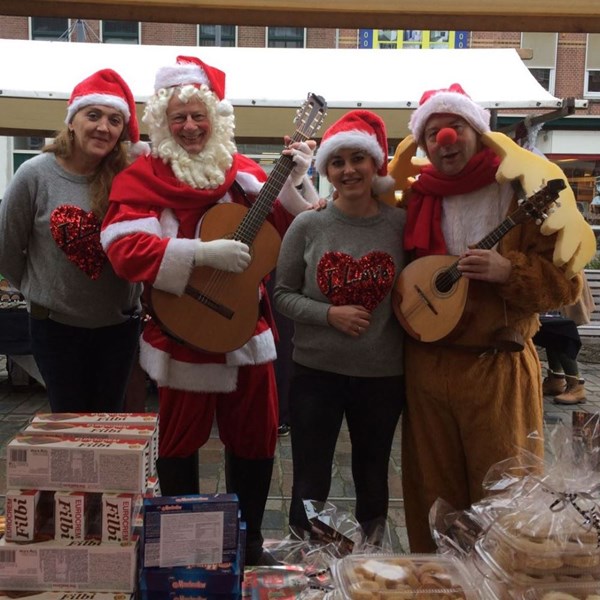 SANTA & RUDOLF 2016-12-18 Rotterdam (05)v (1000x1000).jpg