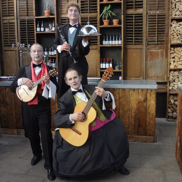OBER UNTER TRIO 2017-03-07 (70)vv (1000x1000).JPG